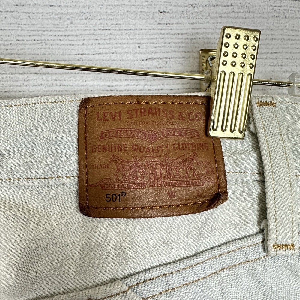 Levi's 501 "Big E" Crop Light Jeans Patchwork Denim Scatter Triangle Holes Sz 26 - Picture 6 of 11